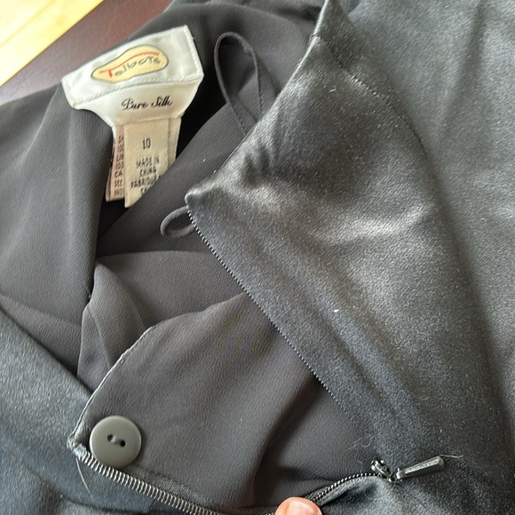 Talbots 100% silk pants - Picture 8 of 9